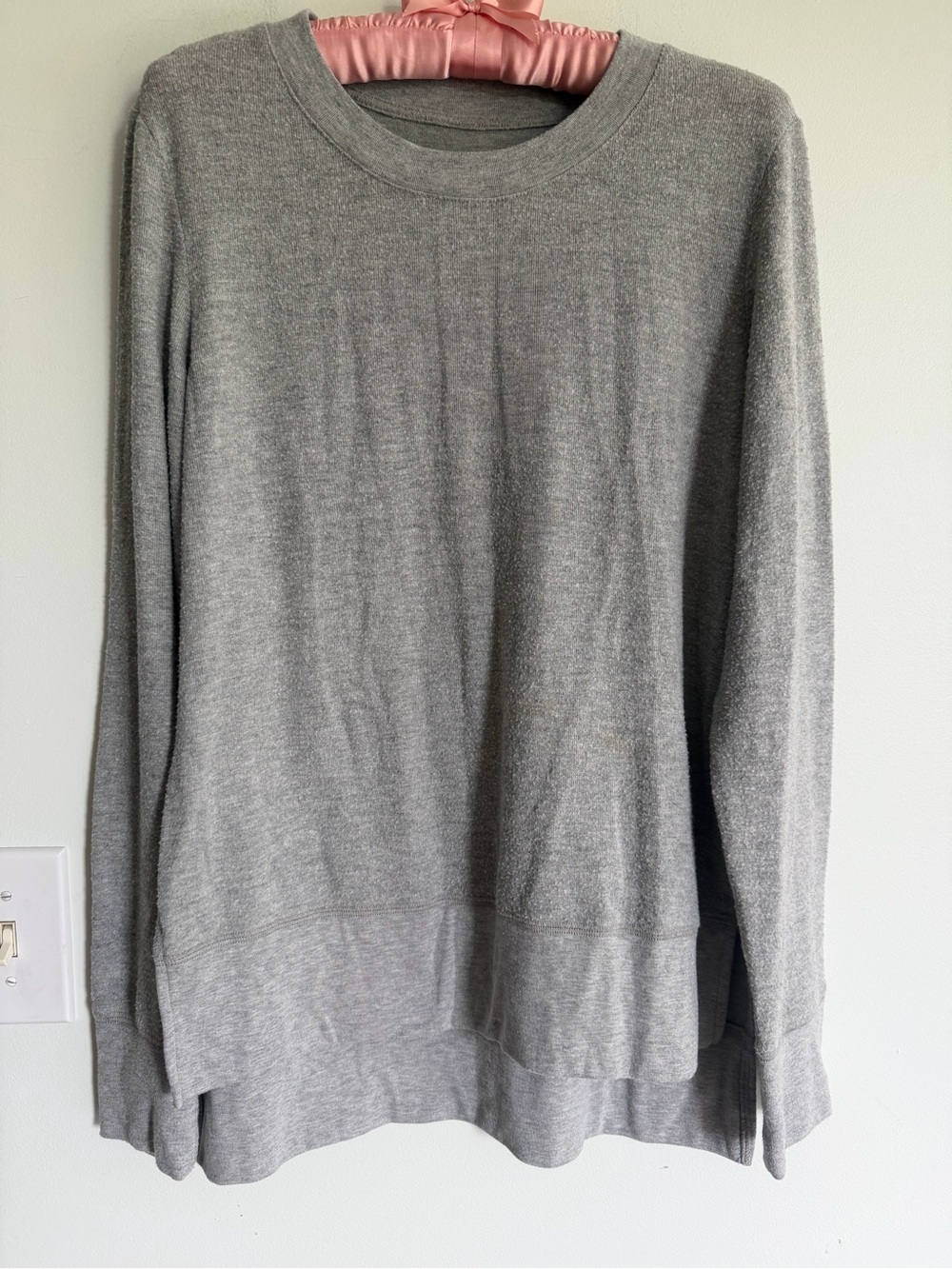 Alo Women's Gray Crewneck Sweater